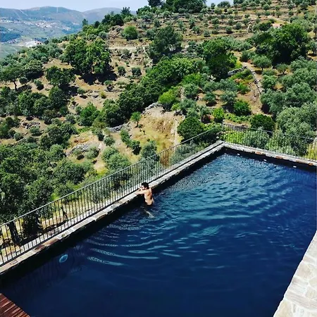 Quinta Vale Papas Holiday home *